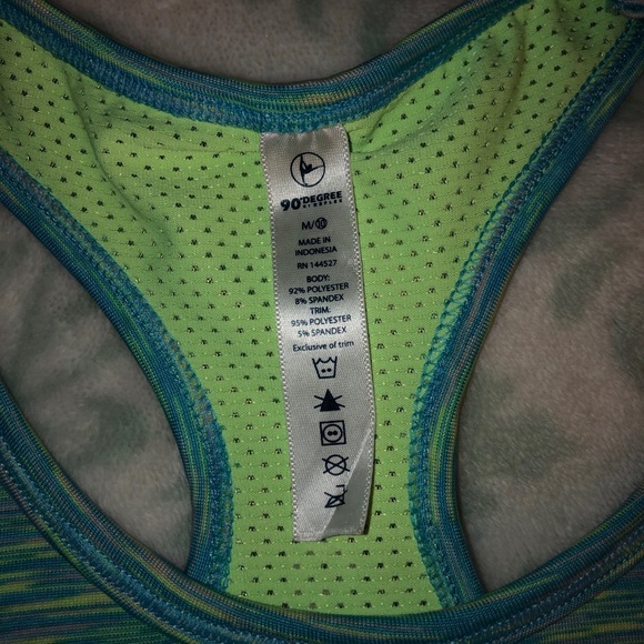 Children’s 90 Degree workout top - Picture 3 of 4